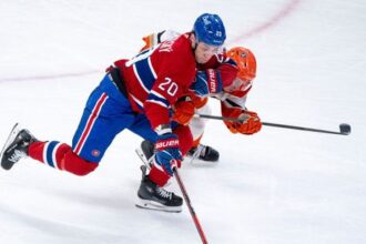 Dokonale krytie puku jubilejna 100 asistencia Slafkovskeho Trpky navrat Regendu do timu