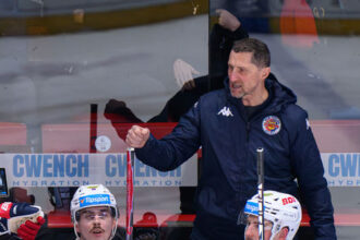 Experti su v soku Totalny prepadak moze zachranit Cech ktory uz na Slovensku dvakrat uspel Kapitan supera hovori o odplate