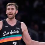 Hrac NBA ziada aby klub Atlanta Hawks zrusil partnerstvo so striptizovym klubom