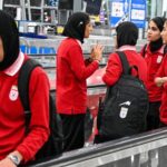 Iranky ktore ziskali azyl v Australii priamo od premiera sa postupne vracaju domov