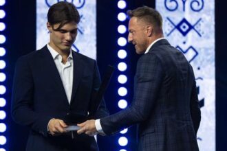 Jeden z najlepsich Slovakov ktori kedy hrali hokej Slafkovsky sa zmenil uz nie je ako predtym