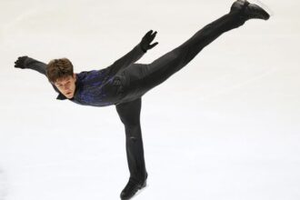 MS v krasokorculovani Malinin momentalne na prvom mieste Hagara na 18 prieckee