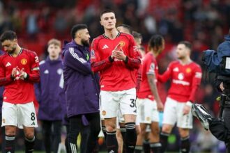 Manchester United porazil Aston Villu a upevnil si tretie miesto