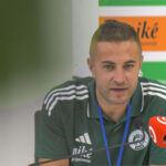 Sestak Urazil mi manzelku a deti co je nezmysel S takym clovekom nemozem spolupracovat Je to otazka moralnosti