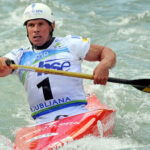 Skryte sa Slovenska legenda dostava vystrazne spravy v noci Martikan opisuje situaciu v SAE Niektore veci su vymyslene