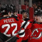 Slovenska noc v NHL Nemec skroval pri vprave Floridy Slafkovsk asistoval Kapanenovi