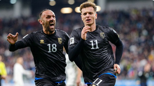Slovensko priprav sa napisal novinar z Kosova Na ME mu vzali akreditaciu UEFA vyzvala aby sa zamerala na fanusikov spod Tatier