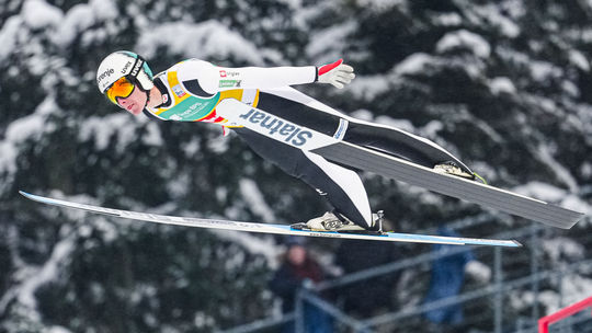 Slovinec Prevc zvitazil v Lahti a po prvykrat v karere ziskal velky globus