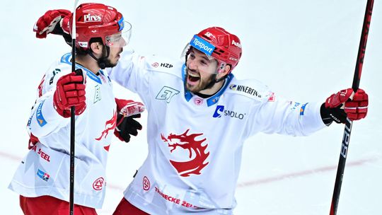 Telo Slovakov nestacilo sezona pre Vitkovice konci Sparta je krok od sokujuceho vypadnutia