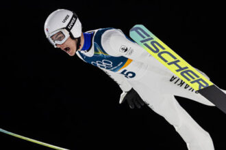 fantasticky vykon mladeho kapustika v norsku skocil vyse 230 m a vytvoril novy slovensky rekord