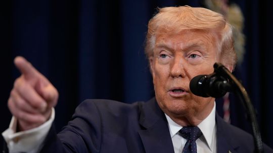 ludske prava watch kritizuje usa aj trumpa fifa by mala zvazit ci nedrzat ms niekde inde