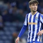 Den hrozy pre mladeho obrancu V Euroskej lige si strelil kuriozny vlastny gol a z travnika odchadzal zraneny