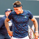 Drama v Bukuresti plna zvratov Alex Molcan stratil naskok na konci mu dosli sily