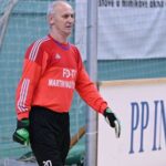 Na Pozitavi pise krasny pribeh takmer 70 rocny brankar Nevie co su lieky ani vysoky tlak A keby ste poznali moju zivotospravu smeje sa