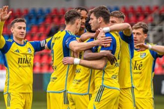 Paradna forma pokracuje Kosicania nenasli premozitela v dvanastich dueloch po sebe DAC potvrdil ulohu favorita