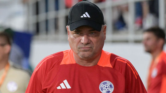 V kovom sboji jeho tm zlyhal Radvnyi kon v Komrne klub reaguje na zl vkony v boji o zchranu