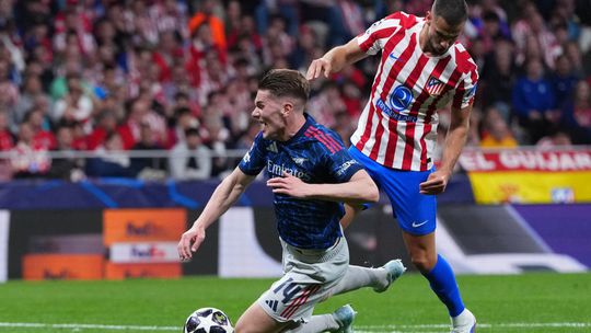 Divoky vecer pre Davida Hancka Zavinil penaltu takmer az dve Atletico musi v londynskej odvete zabrat