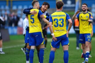 Kolaps Dunajskej Stredy Slovan otocil v hodine dvanastej Suverenny Presov sa odlepil z dna tabulky