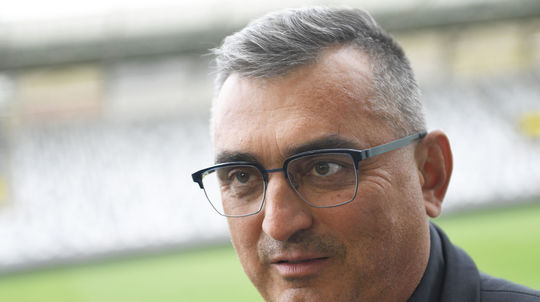 Na policii sa dlho nezdrzal Sefa FC Kosice a jeho manzelku prepustili