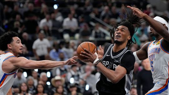 Seriu medzi San Antoniom a Oklahomou rozhodne 7 zapas