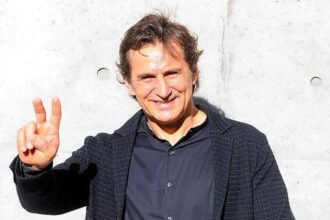 Stratil 75 percent kruvi jeho srdce sa sedemkrat zastavilo Ludstvo prislo o muza ktory ho ucil nevzdavat sa za ziadnych okolnosti