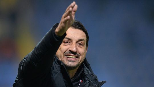 Za hranicami je uspesny moze nahradit Weissa v Slovane Tasku mam vzdy zbalenu tvrdi