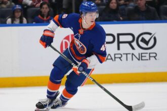 montrealskemu demidovovi unikla trofej pre novacka roka nhl putuje do new yorku