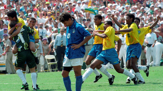 zosmiesnuje kahna aj legendarneho baggia.putava reklama laka brazilcanov na ms