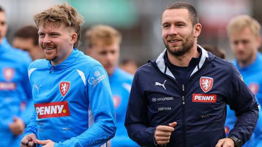 Bud zostanes alebo dostanes padaka Lotyshi sa so Slovakom neparali Po Sofiinnej volbe pomaha Chechom na MS s lietanm