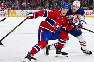 McDavid a Slafkovsky v jednom time Blizi sa prestupova bomba v NHL