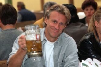 Muzi ho obdivovali zeny milovali ale pravda o sportovej legende je prilis temna Bol to biedny zivot