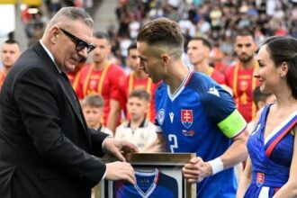 NAZOR Konkurentom nedal ani naznak Luc sa unikat a pan spolahlivy