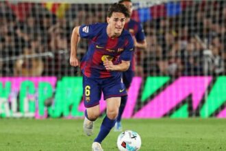 Poplach v Barcelone Trener Pariza Luis Enrique si vysnival tvorcu hry z Nou Campu