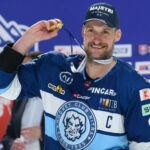 Slovensky Jagr Kapitan majstrovskiej Nitry zacne uz 26 sezonu vo svojej karriere trinastu pod Zoborom