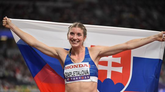 Vitazny hetrik v Diamantovej lige Skvela Zapletalova opat prekonala superky a oslavuje dalsi triumf