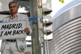 specialny jeden je spat real madrid podpisal trojrocnun zmluvu s jose mourinhom