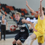Mladi basketbalisti sklamali fanusikov na domacom sampionate prehrali aj so Svedskom