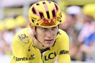 Musi sa vzdat zlteho dresu Lider Tour de France musel odstupit kvli padu