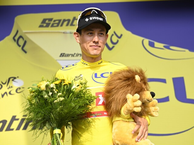 Mysleli si ze sa dopuje no za to mohla rakovina bojovny viking ju prekonal a teraz vedie Tour de France