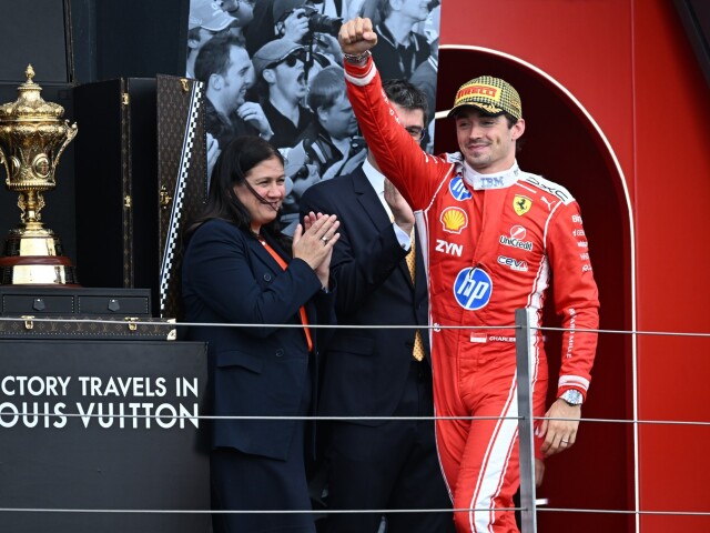 Na VC Velkej Britanie zvital Leclerc Ferrari ovladlo stupienok vitajucich