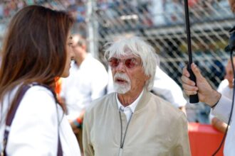 Slavny Bernie Ecclestone prezradil s ktorym jazdcom F1 by podpisal zmluvu za kazdu cenu
