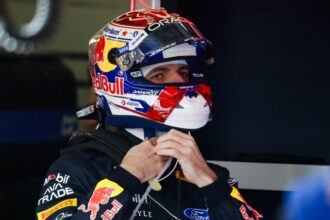 Verstappen Nechcem tu opat sedit a stazovat sa pretoze inak by ma mozno niekto za dverami zastrelil