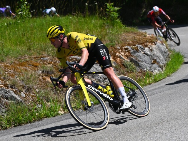 katastrofa odvratena vingegaard bude mat na tour de france po boku vyznamneho pomocnika