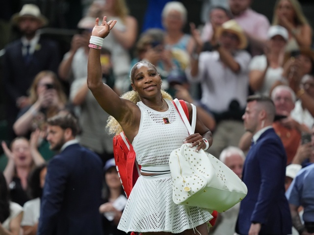 trpk nvrat pre bval ampinku serena williamsov sa li s wimbledonom u po prvom kole
