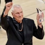Jedna z najvacsich legiend NBA Zomrel Don Nelson