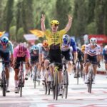 Na klucovom stupani sa odpadlo viacero cyklistov Druhu vyhru na Vuelte dosiahol Brit Brennan