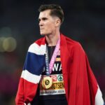Nazov v slovencine Neuveritelna seria lietajuceho Nora Ingebrigtsen ziskal dalsie zlato