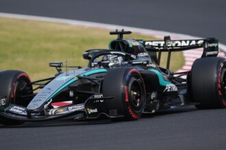 Russell vyhral kvalifikaciu sprintu na VC Holandska domaci Verstappen sklamal fanusikov