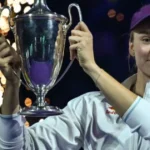 Pellegrini hostil svetovú tenisovú jednotku. Rybakinová odovzdala špeciálny dar