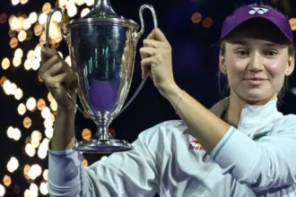 Pellegrini hostil svetovú tenisovú jednotku. Rybakinová odovzdala špeciálny dar